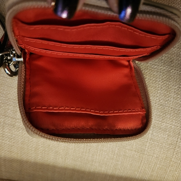 NWOT Coach Signature Phone Case Wristlet - Picture 7 of 13